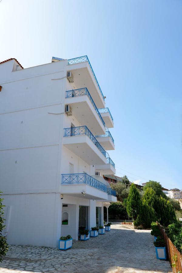Miracle Apartments Saranda Exterior photo
